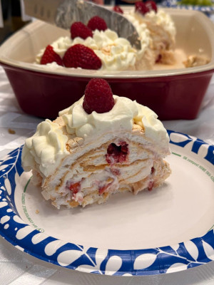 meringue-roll-th